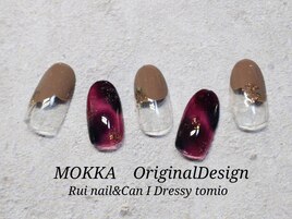 自分らしさのニュアンスネイル
