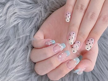 ニナズネイル(Nina's Nail)/やり放題