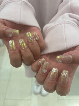 ネイルアンドアイラッシュヴィーナ ゆめタウン廿日市店 (Nail&EyeLash Vina)/ミラーネイル