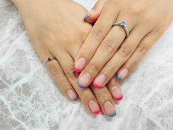 フレンチネイル￥7700