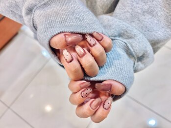 リタ ハマセン(LiTA. hamasen)の写真/1/24（土）リニューアルOPEN！【9:00～OPEN/完全個室】ワンカラー、ラメグラ、メンズの爪ケアもご用意◎