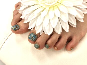 ルミエール アンド ニコ(Lumiere and nico)/