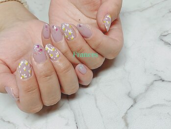 フランセス(Frances)/小花柄ネイル
