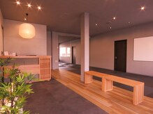 志免町整骨院/玄関/待合スペース