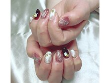ヒトミネイルズ(Hitomi Nails)/スモークネイル