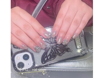 マグロ ネイルサロン/