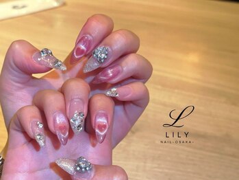 リリー 大阪駅前第一ビル店(Lily)の写真/【長さ出し10本アートやり放題コース（チップ）14600円】綺麗なカーブとフォルム、お好みの長さを実現!!