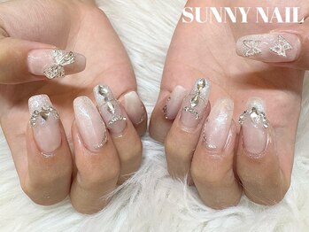 サニーネイル(SUNNY NAIL)の写真/華やかな指先で気分もUP！つけ放題メニューで満足度◎オフィスにも映える上品デザインもお任せ！