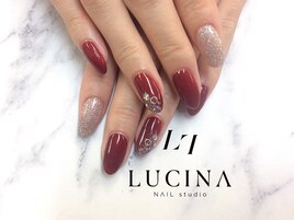 W-825 ボルドー大人上品ネイル