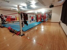 さくらボクシングジム/パーソナルエリアも広々♪