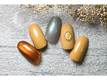 バブル シュガー バイ ネイルクローネ(bublle sugar by.nail crone)/オータムイエローネイル