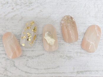 ビーネイルズ(BeNails)/定額ゴージャスコース11,000円