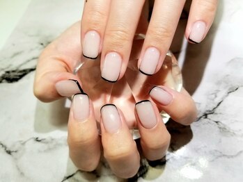 シュガーネイル(sugar nail)/黒フレンチネイル
