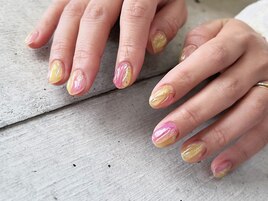 ショートカラフルネイル