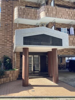 ブレッシングス(BLESSINGS)/お迎えは、サロン建物前で