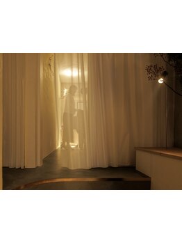 ラグジュアリーサロン・ホテルスパ