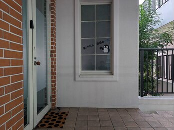 ゴーズ(GO’S)/ペンギンのステッカーが目印☆