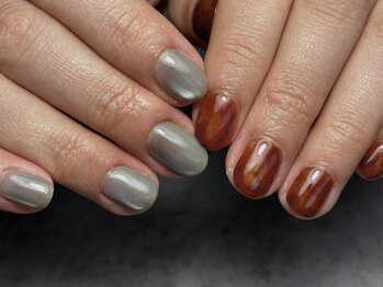 ロナネイル(RONA NAILS)/
