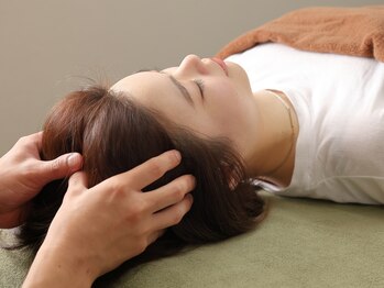リアナ(LIANA)の写真/【PC疲れ&眼精疲労】繰り返す首肩こりや頭痛は原因から徹底解決!!ヘッドマッサージ＋顔ツボ30分¥3900☆
