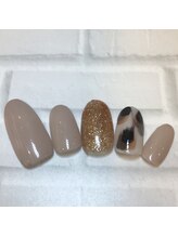 ネイルサロン マリブ(Maribu)/ハンド　アート2本　ニュアンス