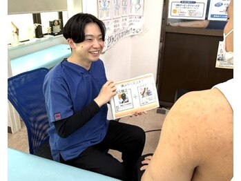 健笑堂はりきゅう整骨院 大在院の写真/熟練の施術者による猫背矯正・姿勢矯正で体の歪み徹底改善◎大分希少の股関節矯正(KS矯正)も大人気☆