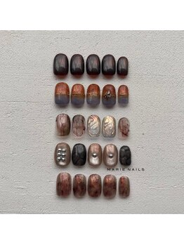 マリーネイルズ 青山店(MARIE NAILS)の写真/【初回オフ無料】定額デザインコース¥6600~♪/サンプル多数☆持込みアートも◎1week保証付