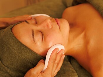 シーアイエステティック 船橋駅前店(c.iエステティック)/【1】クレンジング