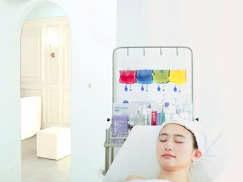 アンド ミヨン(And Miyon)の写真/"その場で調合”フルオーダーメイド式肌管理★韓国で話題予約半年待ち『トロイアルケ』