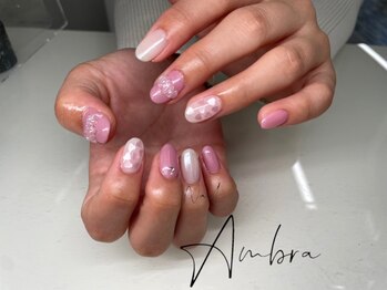 ネイルアンブラ 天王寺店(Nail Ambra)の写真/感度高いネイリストがシーンやスタイルに合わせて様々なデザインをご提案◎人気のトレンドコース¥7000～
