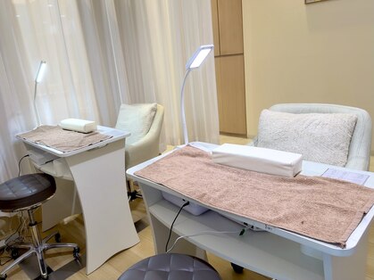 ア―ジュポシェフリル 下大利店(age poche Frill)の写真