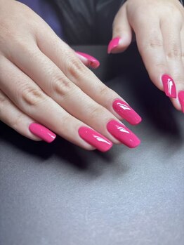 ドルチェヴィータ(Dolce Vita Nail)の写真/指先から品格を。爪に優しく、シンプルを極めた丁寧なケア。働くあなたの日常に寄り添う大人上品ネイル。