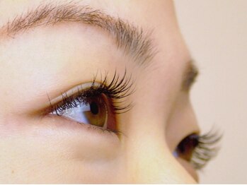 レヴィー(Revie)/アイラッシュデザイン