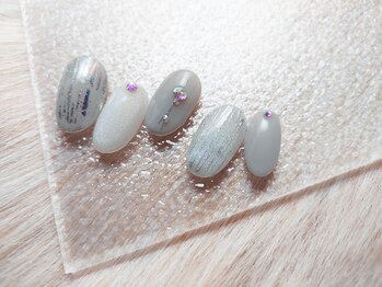 ケイリー(kaylee)/ジェルネイル