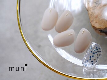 ムニネイル 心斎橋(muni NAIL)/星のうめつくしネイル