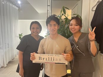 ブリリアン/HBL 大阪難波　駅近　眉毛サロン