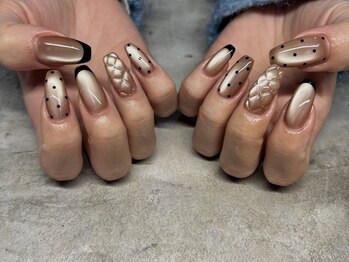 キルティング×ドットネイル