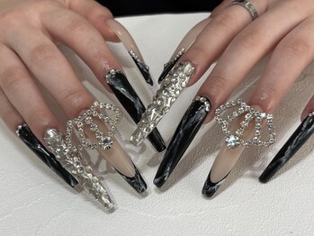 メルシー(Merci)/スーパーロングネイル By五十嵐