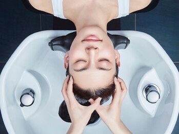 コンフォルタ(ComfortA)の写真/《ヘッドスパの効果は癒しだけじゃなかった!?》ヘアの専門家による種類豊富なヘッドスパでお悩みを解決◎