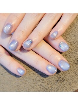 サヴァ アイラッシュアンドネイル(sava)/【ビー玉風ワンポイントネイル】