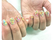 ネイルサロン きらら 藤沢本店/カラフルネイル