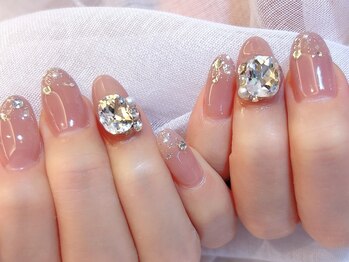 ヌーディ―カラービジューネイル