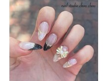 ネイルアンドアイラッシュスタジオ シュシュ(chouchou)/韓国・ワンホン・最旬トレンド