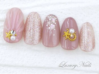 ラグジュアリーネイルズ オオミヤ(Luxury Nails Omiya)/キラキラ*ぷっくりアート