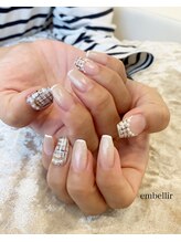 アンベリール(embellir)/