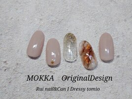 ニュアンスネイル☆上品な佇まい