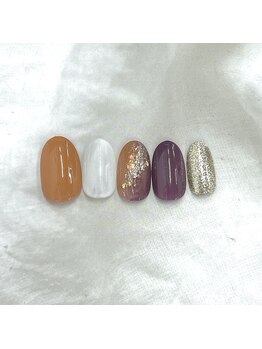 アミュレット(AMULET)/10月定額 4950円(税込)