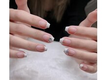 ロータス(LOTUS)/白フレンチ