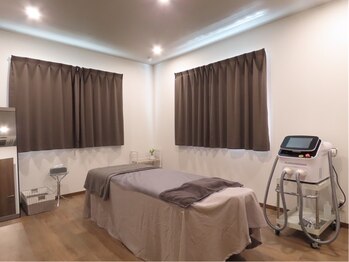 コリラ(CORILA)の写真/最新脱毛で痛みを軽減&高出力♪綺麗に脱毛を★【全身脱毛(顔・VIO込み)¥6900~/Lパーツ初回¥980】男女◎