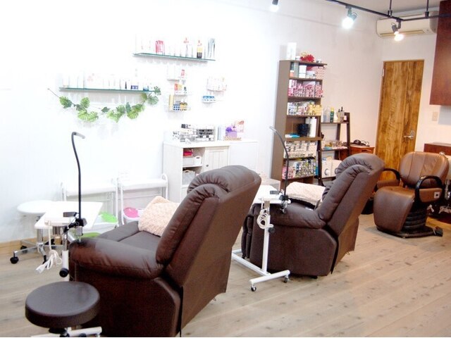 nailsalon tiara 西口店