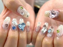 ユニィー(yunieey)